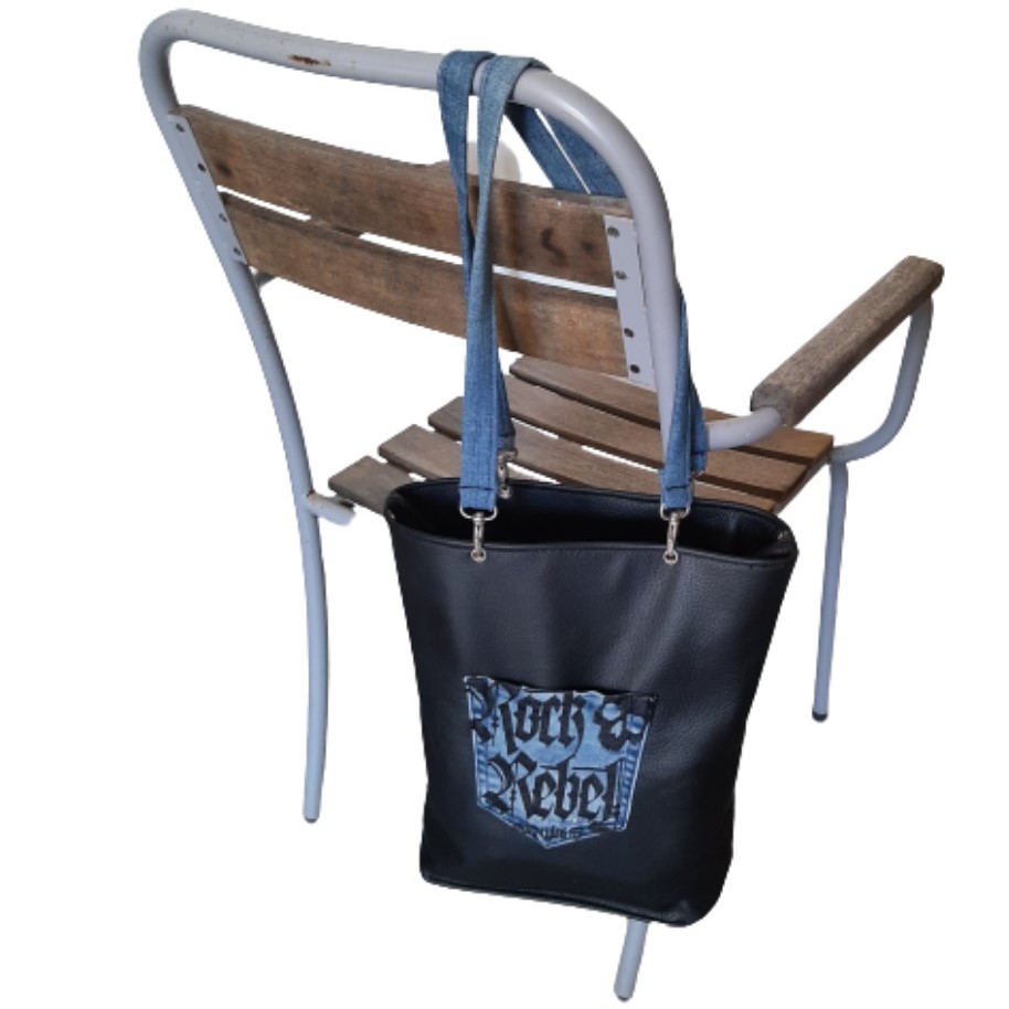 Leren tas met jeans